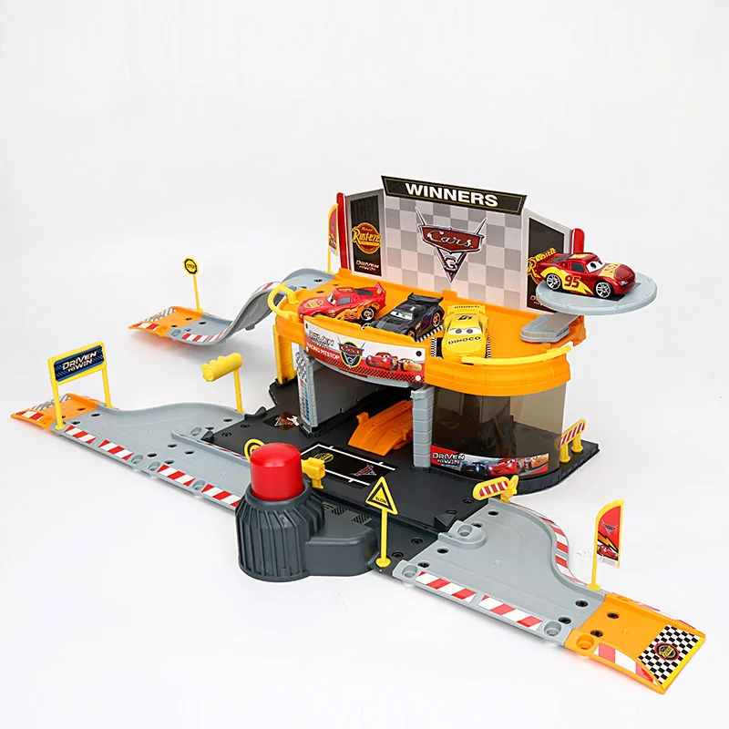 Disney Pixar Cars 3 Toys Transformable Parking Set Lightning Mcqueen Driven to WinPacing Pitstop Lot Plastic Diecasts Car | Игрушки и
