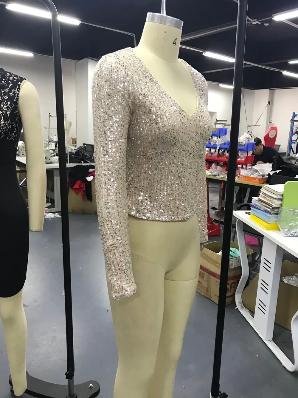 

Ninimour Women Elegant Long Sleeve V-neck Solid Office Blouse Ladies Shirt Casual Top Female Streetwear Feminine Shirt Blusas