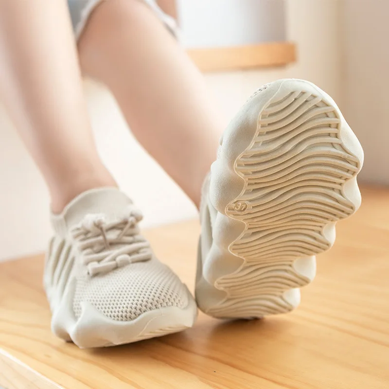 

Children's Flying Sneakers Spring Autumn New Volcanic Shoes Casual Girls Running Shoes 2664 Baby Boys Sports Shoes Solid Color