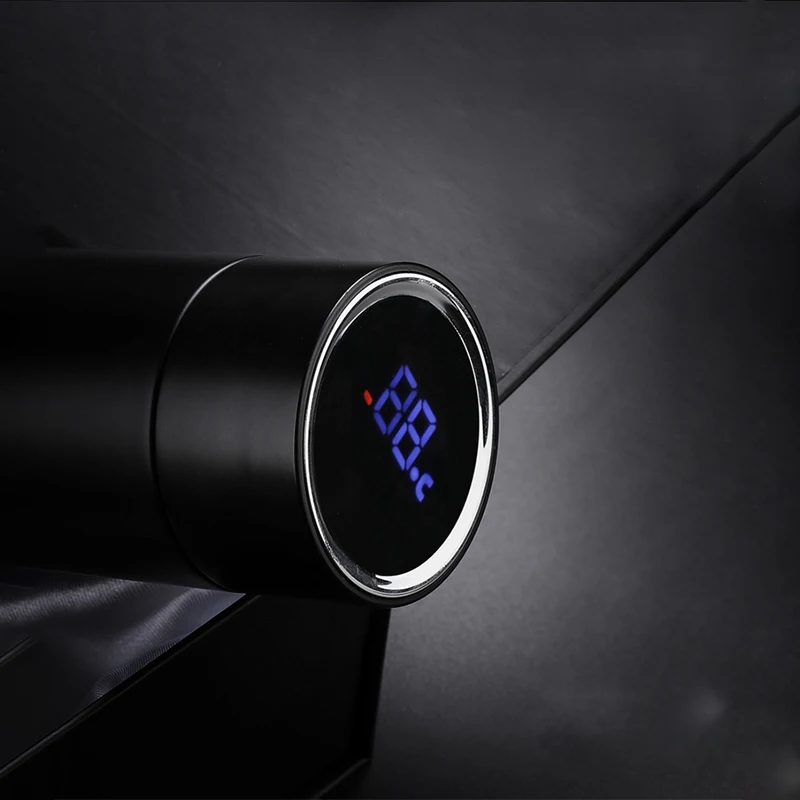 Вакуумная Изолированная бутылка для воды с Светодиодная панель температурного