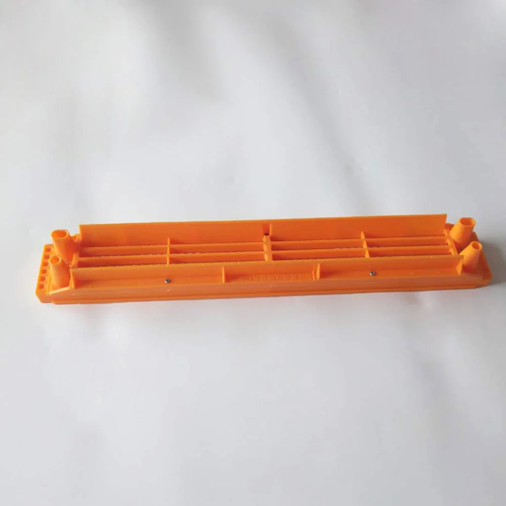 

1PC Practical Pollen Collector Iron Wire Hives Pollen Collector Professional Beekeeping Tool for Outdoor Beekeeping Use