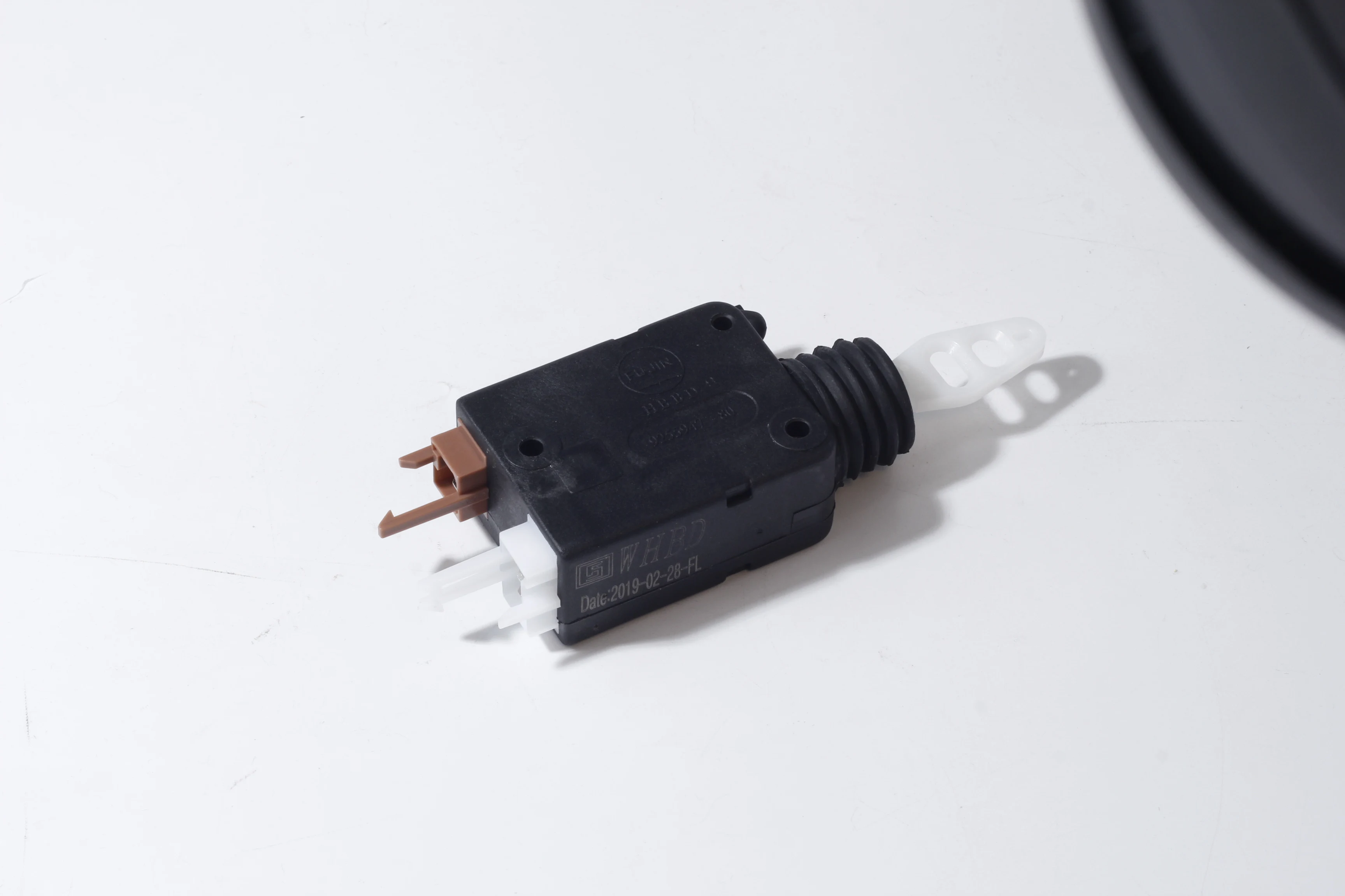 Автомобильный передний левый и задний замок привод Центральный замена двигателя