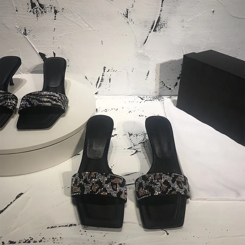 

2021 New Fashion Summer Genuine Leather Shoes Women Point Toe Muller