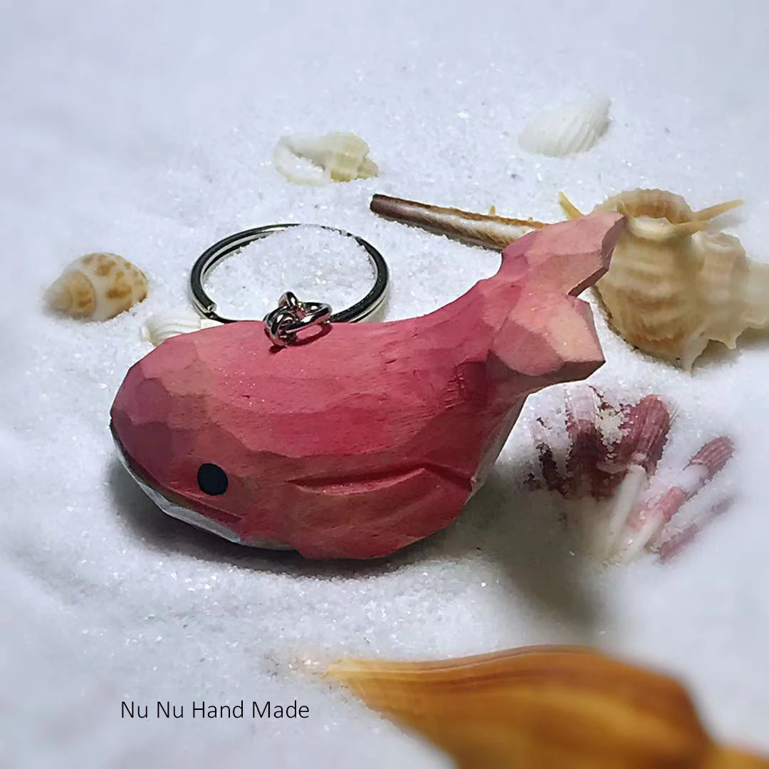 

Hand Carved Whale Animal Key Chain Kawaii Wood Carving Car Keyring Personality Gift Couple Pendant Bag Keychains Customizable
