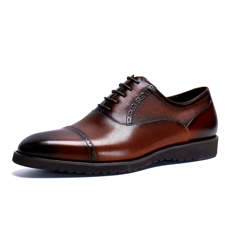 

Men Original Leather Dress Carved Suit Genuine Leather Brown Laces Designer Brand Brogues Wedding Shoes for Male 2022 Autumn
