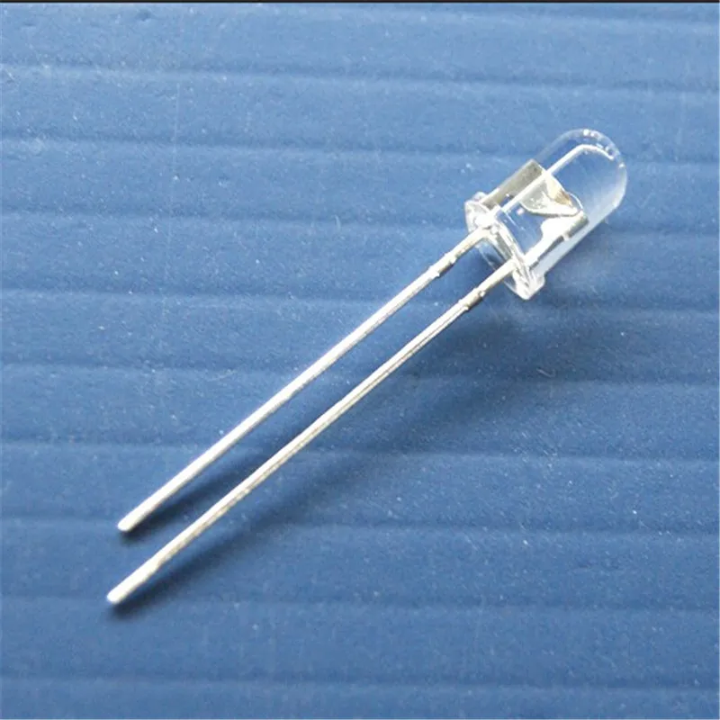 Оптовая продажа 10 шт. партия инфракрассветодиодный Светодиодная лампа 5 мм 940 нм