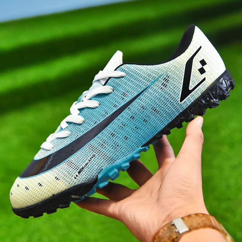 

Men Football Boots High Ankle Soccer Shoe Women Soft Groud Man Football Shoes Botas De Futbol Socks Cleats Training a888