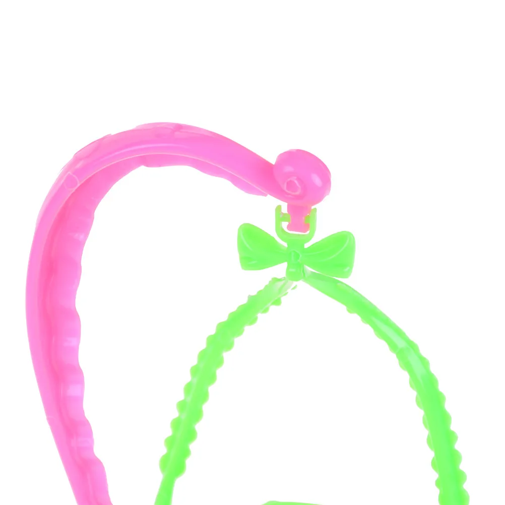 

Plastic Swing Chair For Doll Dollhouse Miniature 1PCS