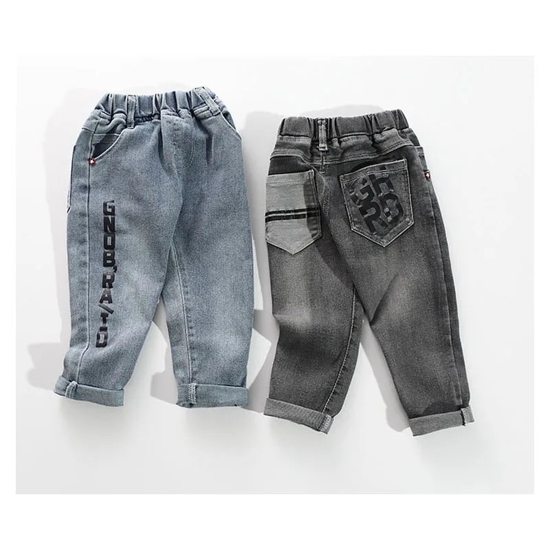 

2020 джинсы с дырками для мальчиков и девочек, штаны, отличное качество, хлопок, повседневная детская одежда, брюки для малышей, удобная детска...