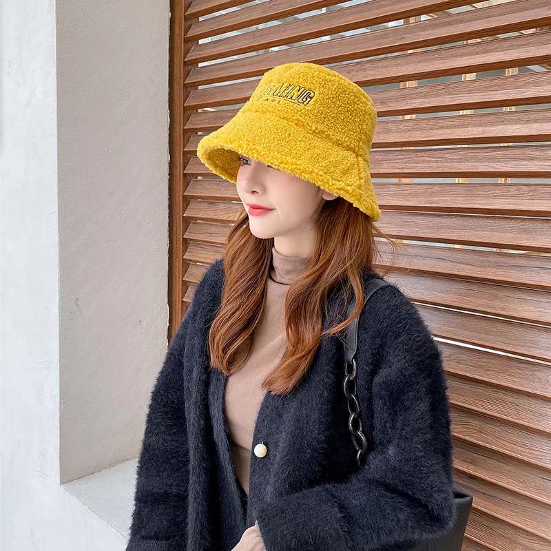 

2020 New Fisherman Hats For Women Autumn Winter Bucket Hat Wild Cute Trendy Ladies Hat Plush Lamb Hair Fashion hats Gorros Mujer