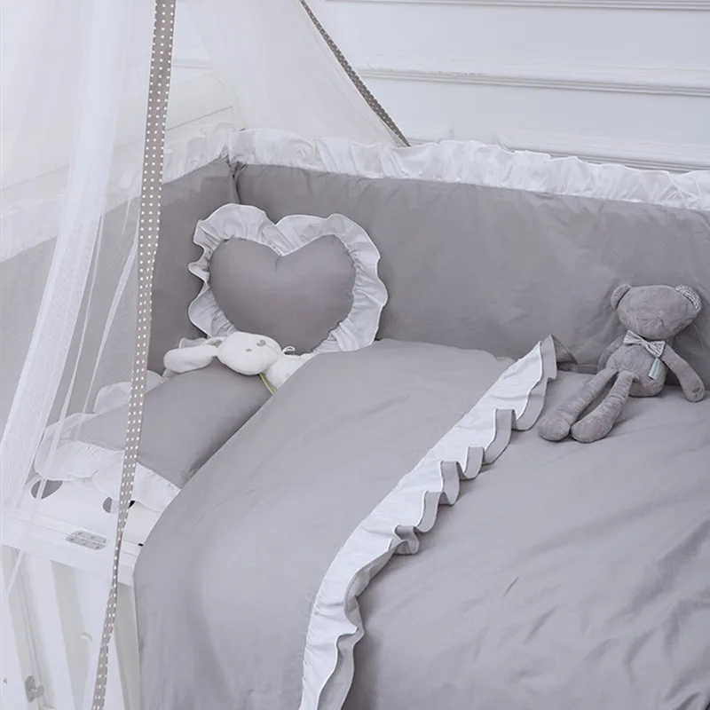 Комплект постельного белья из хлопка с рисунком клубники детская кроватка