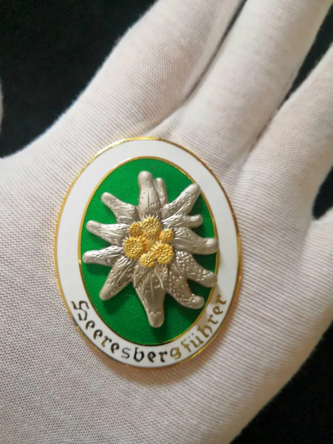 Высшее качество WW2 немецкий телефон Элитный значок для горных войск Edelweiss | Дом и