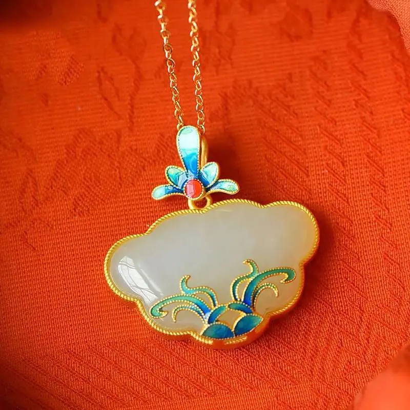 

Original New Enamel Porcelain Hetian Jade Xiangyun Longevity Lock Pendant Necklace Elegant Charm Creative Female Silver Jewelry