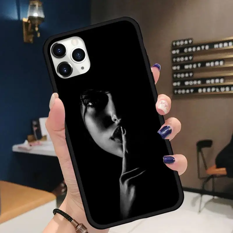 

Fashion black white sexy girl Phone Case for iPhone 11 12 pro XS MAX 8 7 6 6S Plus X 5S SE 2020 XR Soft silicone Funda shell