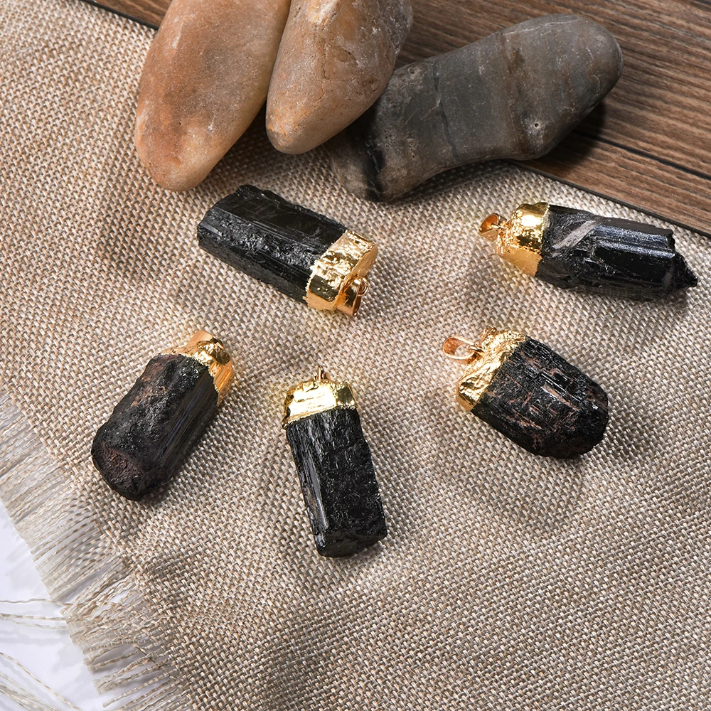 Кулон из черного турмалина золотистого и серебристого цвета | Украшения