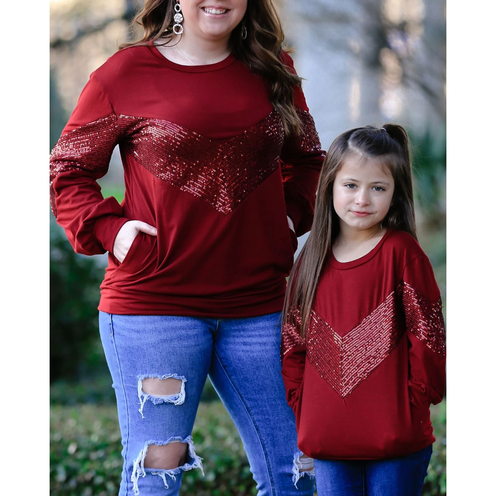 

Spring Autumn New Mom and Daughter T Shirts Long Sleeve O-neck Sequins Patchwork Tops Mother Daughter Family Matching Outfits