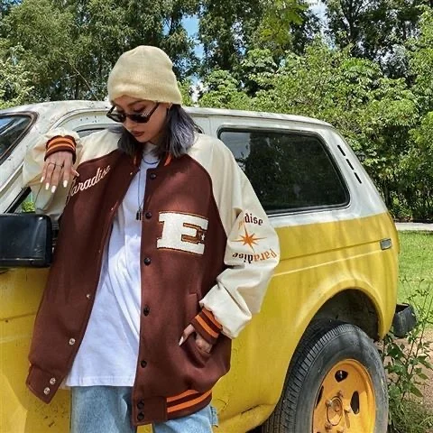 

Oversized Streetwear Retro Honkbal Uniform Jas Vrouwen Harajuku Stijl Pu Leer Contrast Stiksels Mannen Casual Jas Tops