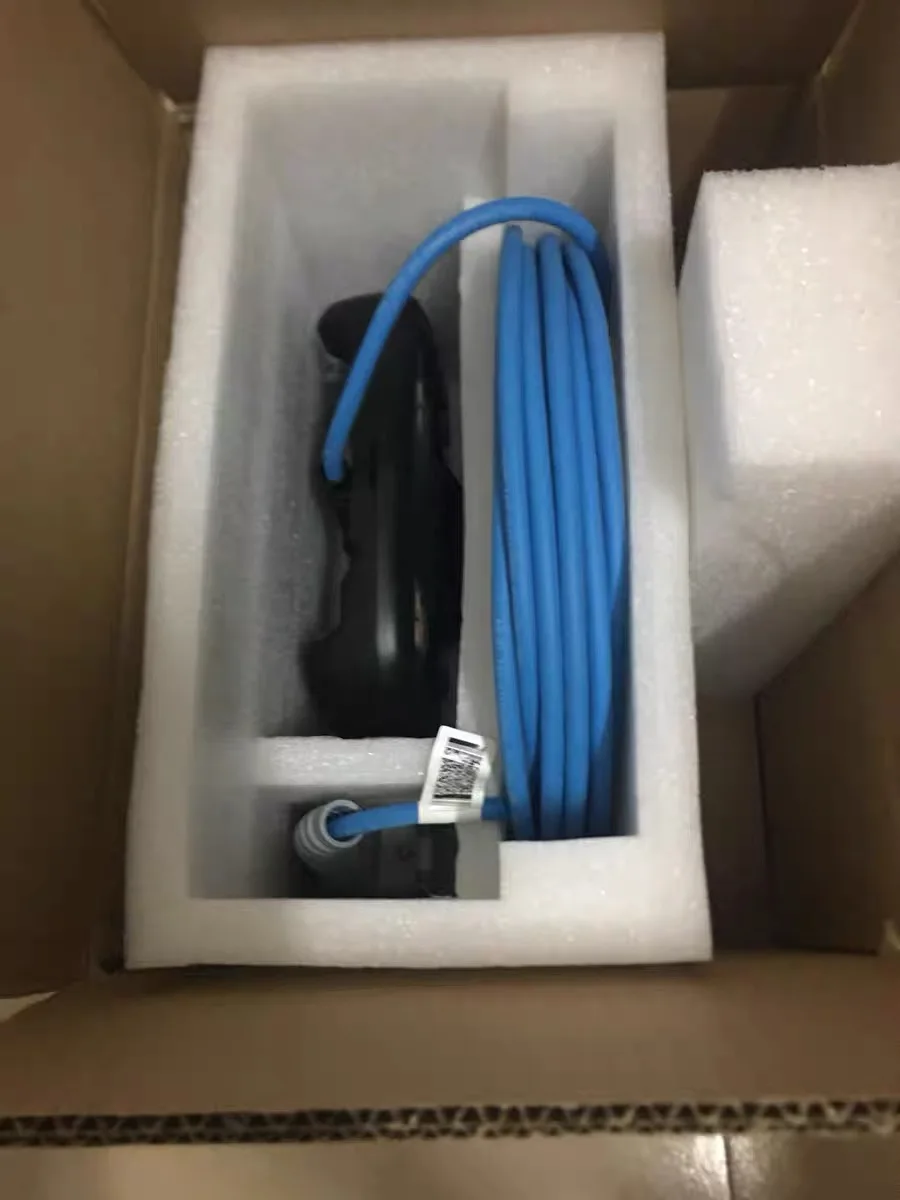 New in box ABB 3HNA024941-001 научить кулон для Краски робот включают в себя кабель с