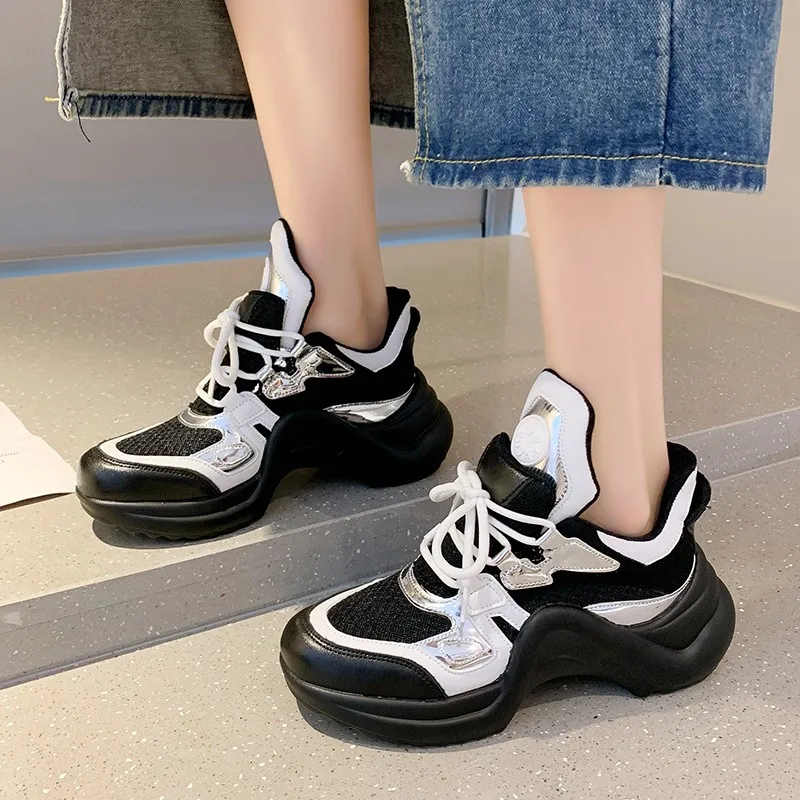 

Женские кроссовки с блестками, женские туфли на платформе, женские теннисные туфли со стразами, повседневная обувь на толстой подошве, модн...