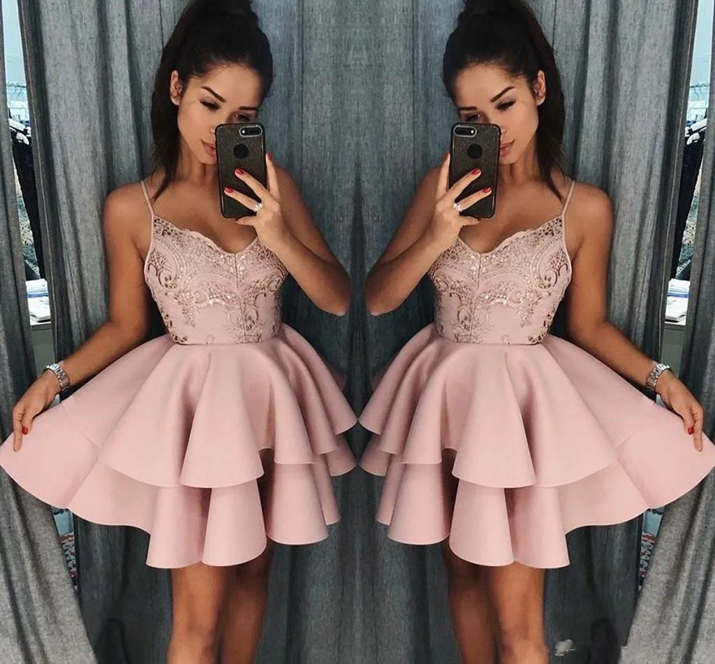 Dusty Rose Short Homecoming Dresses 2020 New Fall Spaghetti Straps A Line Layers Cocktail Dress Lace Sequins Mini Prom Gowns