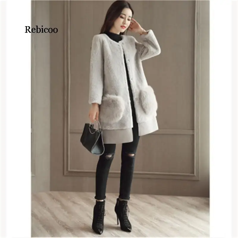 Пальто женское зимнее из искусственного меха длинное однотонное