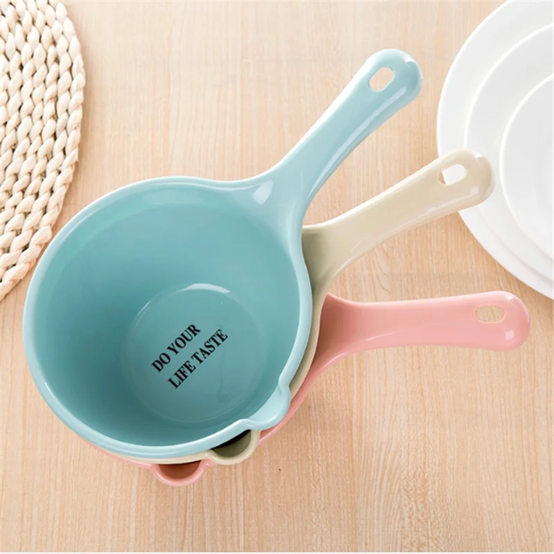 

Plastic Thickened Water Scoop Kitchen Accessories Children's Bath Water Scoop Everything for The Kitchen Food Container Tools.75