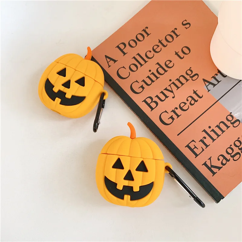 Силиконовый защитный чехол для наушников Apple AirPods 2 подарок на день всех святых