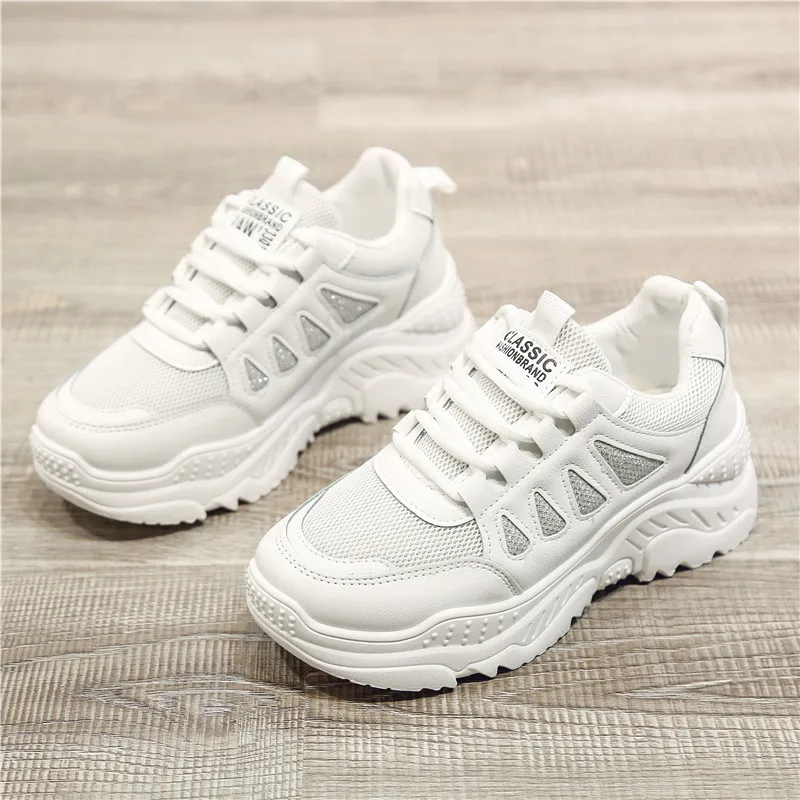 Женские кроссовки на платформе Белые Повседневные толстой подошве