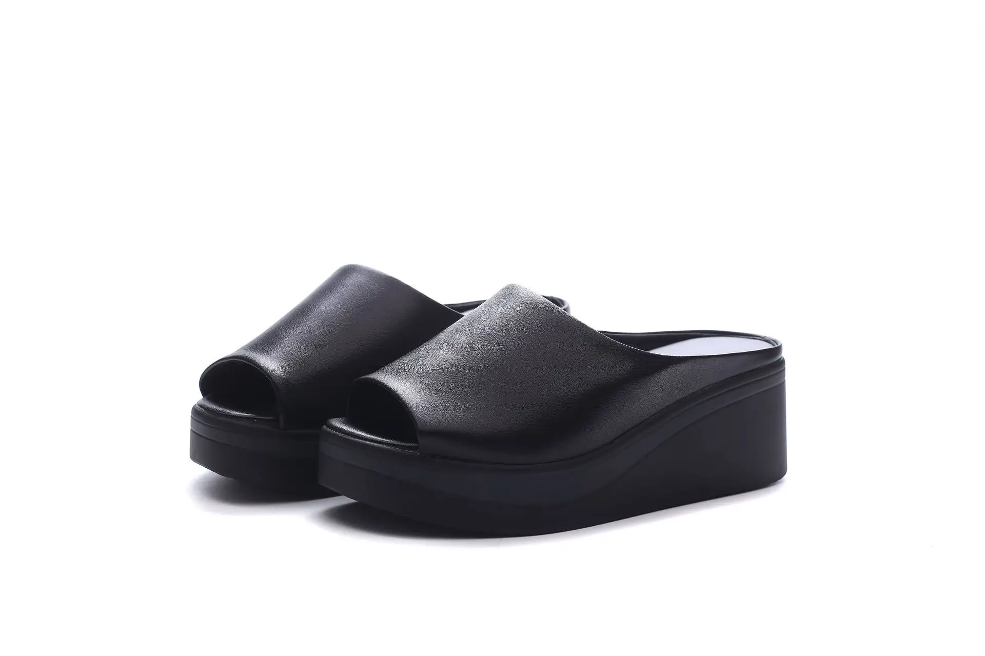 

2021 Summer New Style Slippers Fish Mouth Taiwan European and American Outdoor Women's Sandals