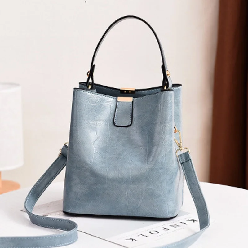 

2021 New Fashion Bucket Bags Women Crocodile Pattern Handbag Capacity Casual Shoulder Messenger Ladies PU Purse Solid Color