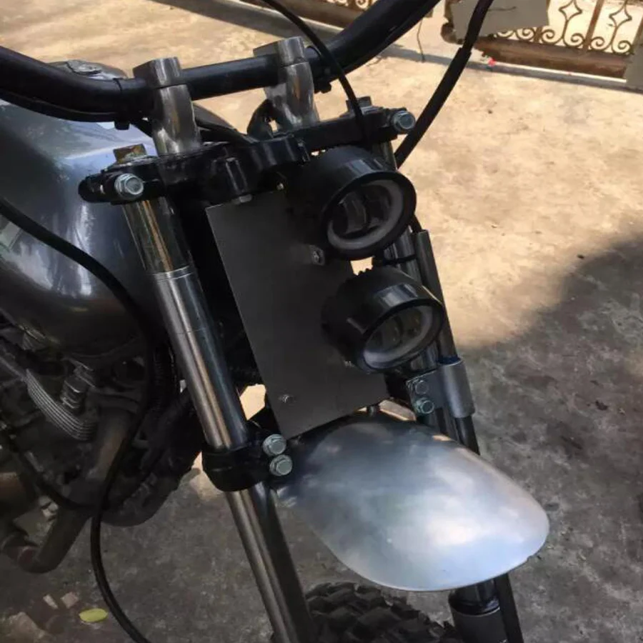 Неокрашенное серебристое металлическое мотоциклетное короткое переднее крыло в