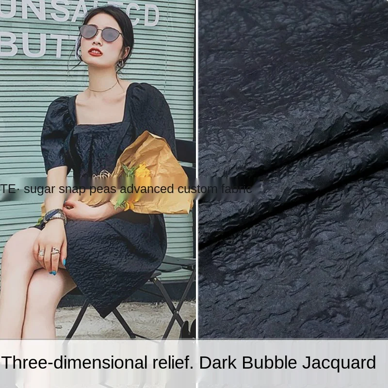 

European yarn-dyed jacquard dress fabric spring thin elegant three-dimensional embossed bubble suit dark brocade fabric