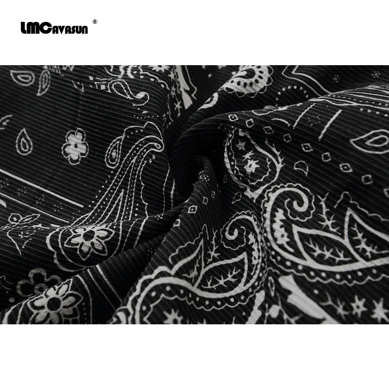 

LMCAVASUN Men Shirt Retro Plaid Print Casual Baggy Bermuda Beach Long Sleeve Harajuku Style Cozy All-match Couple Streetwear