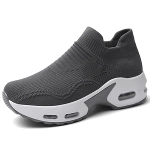 Женские кроссовки на платформе, легкие кроссовки, удобная спортивная обувь из сетчатого материала, Модные слипоны, кроссовки для прогулок на открытом воздухе