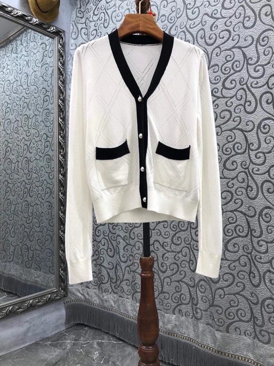 

2021 new women fashion color-blocking trim decorative symmetrical pocket button long-sleeved cardigan sweater 810