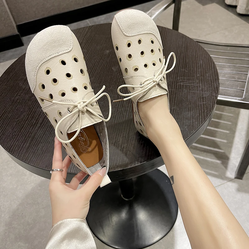 

Shoes Woman 2021 Oxfords Casual Female Sneakers Loafers With Fur Modis Round Toe Flats All-Match British Style New Summer Retro