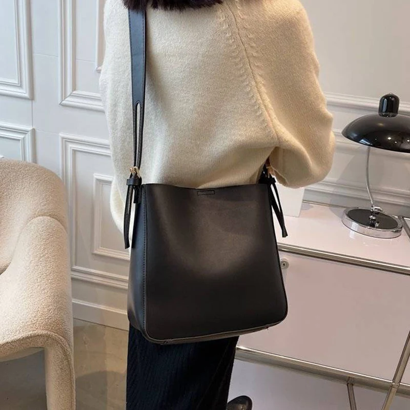 Сумка на плечо женская сумка-тоут дизайнерская сумка сумочка кошелек простая