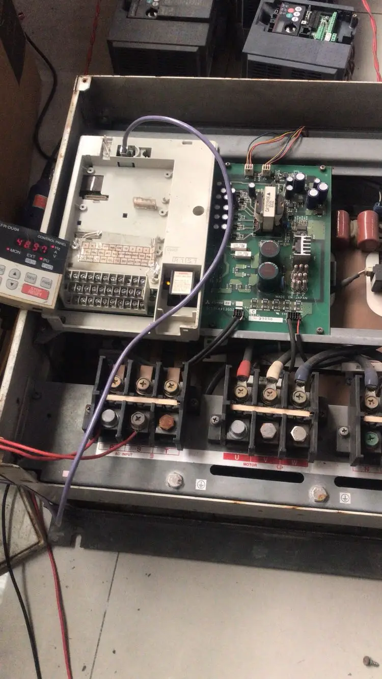 A540-37K-CHT Инвертор хорошо разобран и протестирован