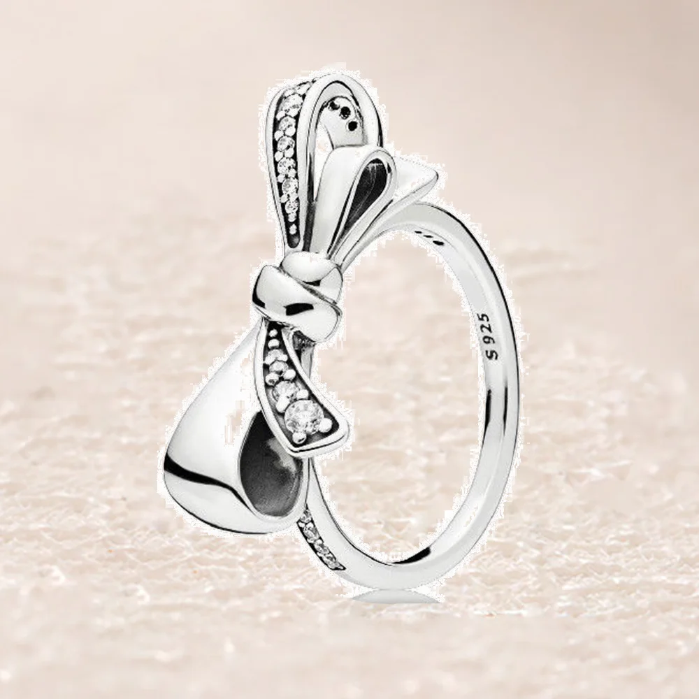 

197232CZ Brilliant Bow Ring