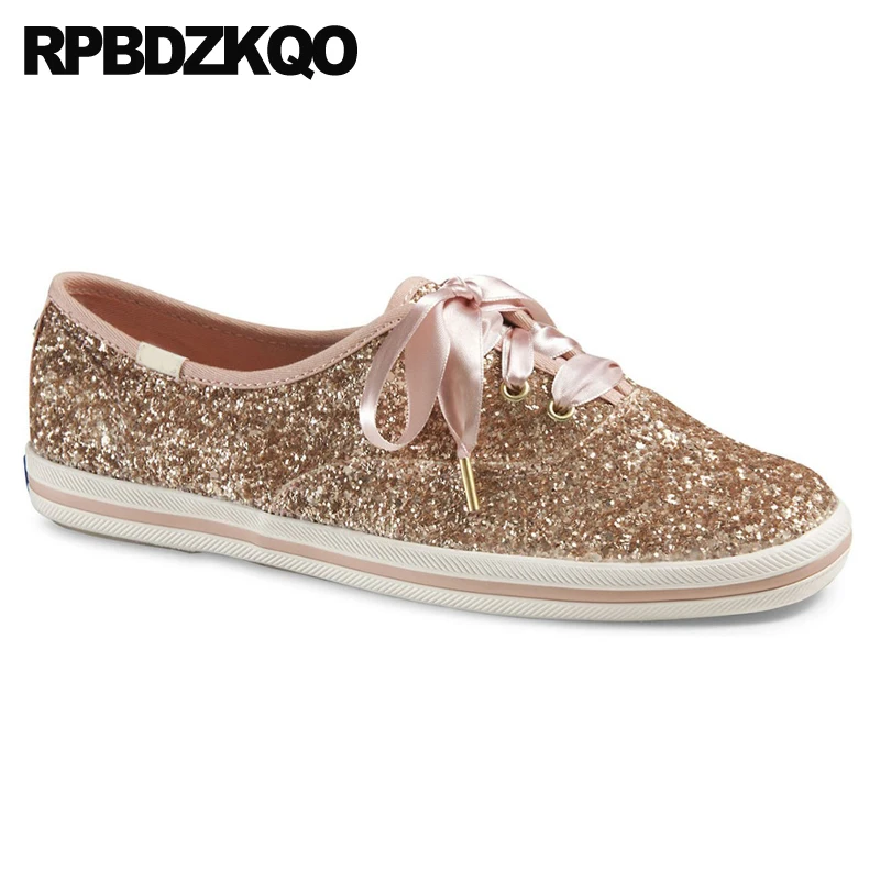 Женские блестящие белые кроссовки на толстой подошве платформе с блестками