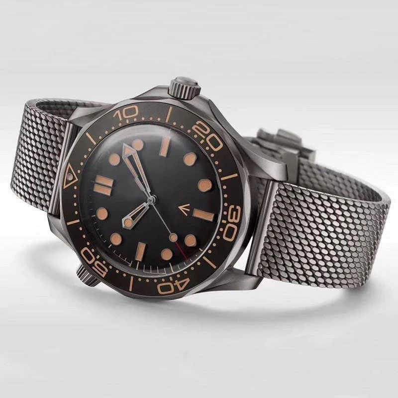 

2021 , James Bond's 007 Diver No Time to Die, , 42