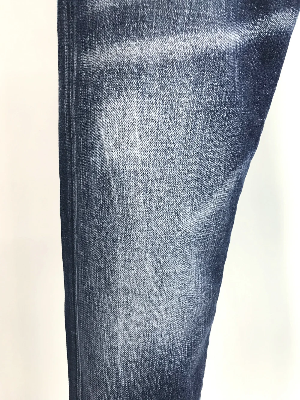 DSQUARED2 Men's/Women's Washed Blue Simple Slim-Fit Stretch Hole Patch Jeans  9818