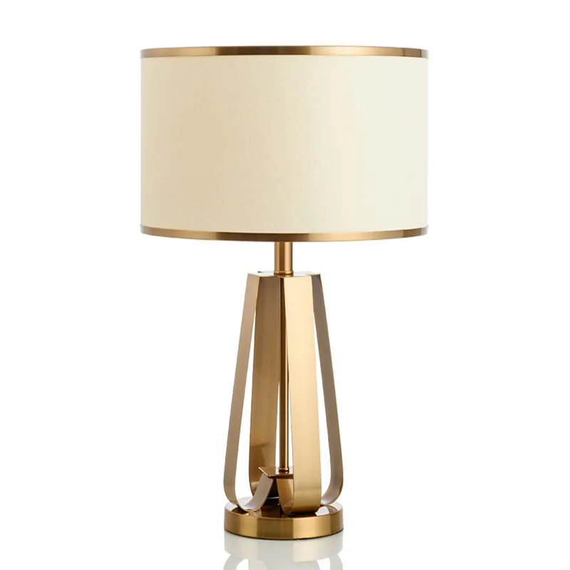 

Простая золотистая металлическая дизайнерская настольная лампа для гостиной, креативсветодиодный белая тканевая крышка, светодиодное освещение E27, украшение для спальни, железная настольная лампа