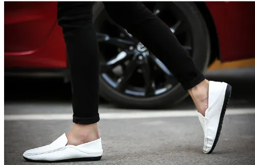 

3629- new men's shoes