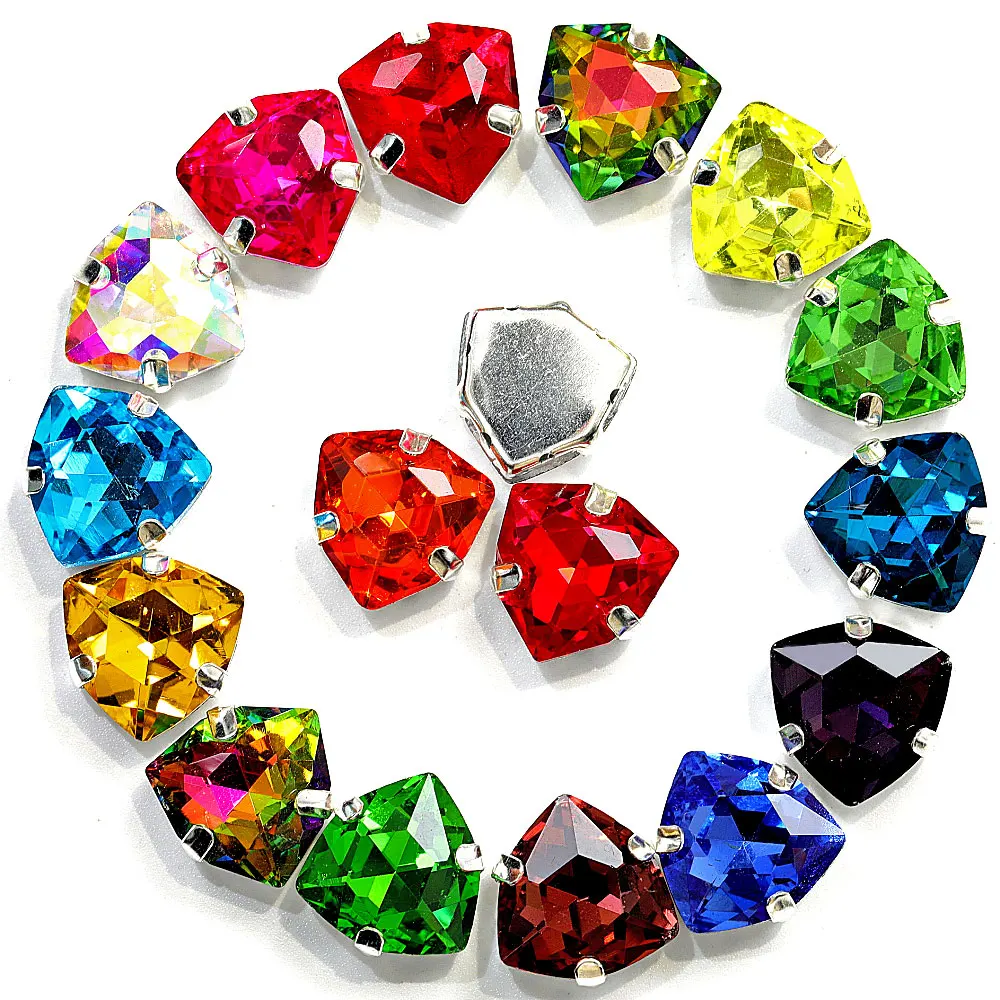 Стразы с трехугольным стеклом 12 мм стразы серебристым основанием разных цветов