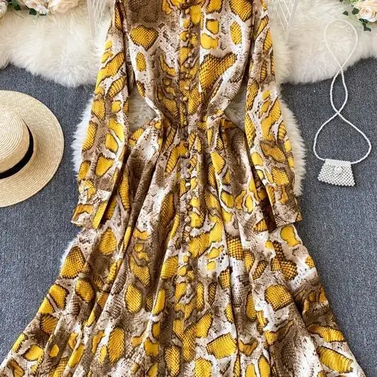 

2021 spring high quality snake print dress stand collar bubble sleeve button slim commuter dress oversize fashion street dress