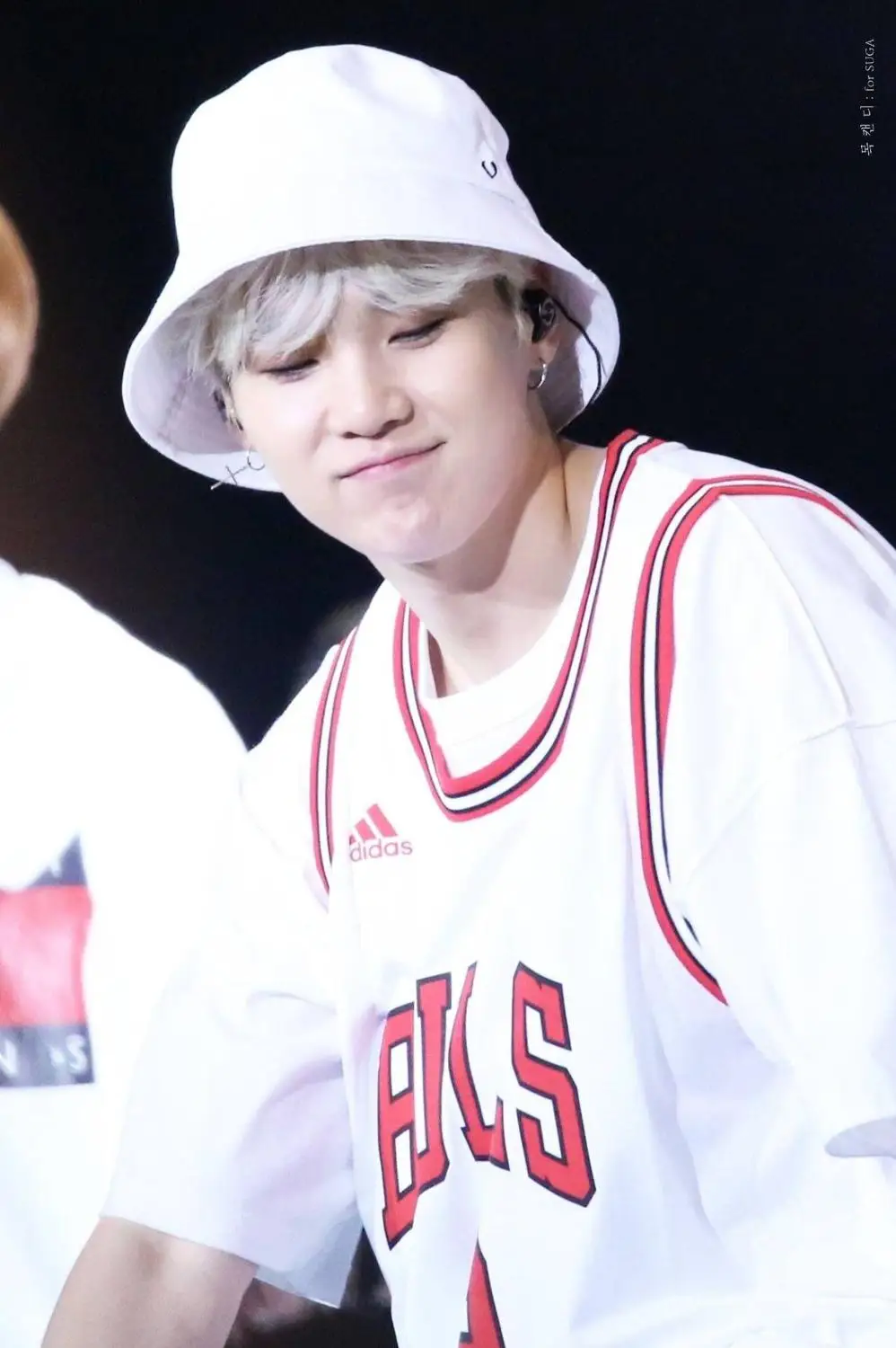 New Fashion Kpop SUGA Lace-up 