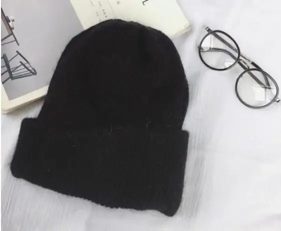 Black Осенне-зимние шапки с кроличьим мехом, зимняя шапка, Панама для мальчиков и девочек, модные теплые шапки, повседневные женские однотонные шапки с кроличьим мехом для взрослых - Цвет: Black