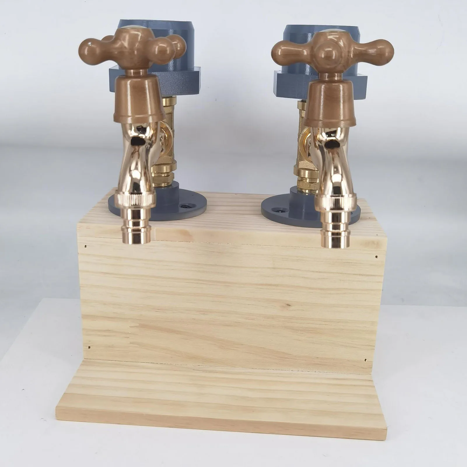 

NEW Fathers Day Liquor Alcohol Whiskey Wood Dispenser Faucet Shape For Party Dinners Bars And Beverage Stations