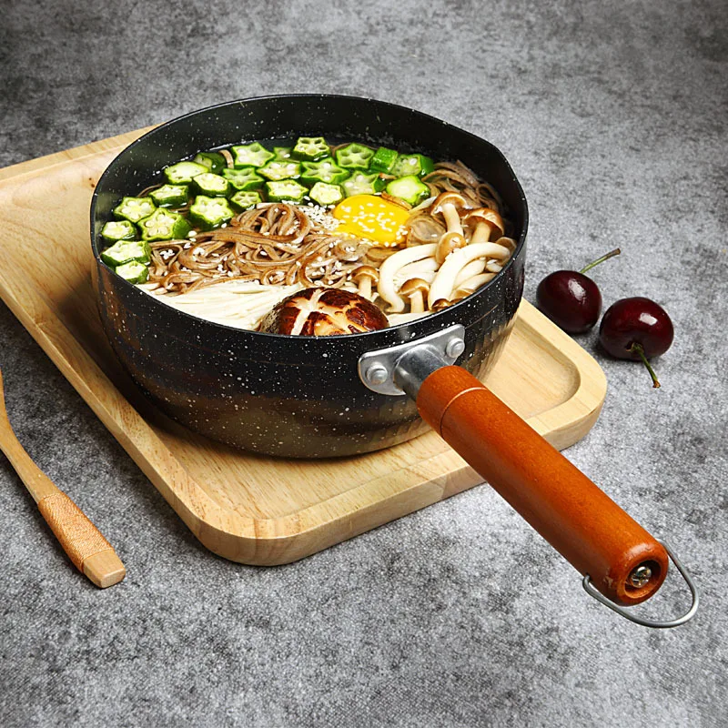 Кастрюли с деревянной ручкой для супа 18/20 см | Дом и сад